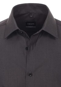 Donkere grijze button-up shirt met een moderne pasvorm, voorzien van een klassiek kraag, zwarte knopen en een gestructureerde stof. Het label toont het merk "VENTI."