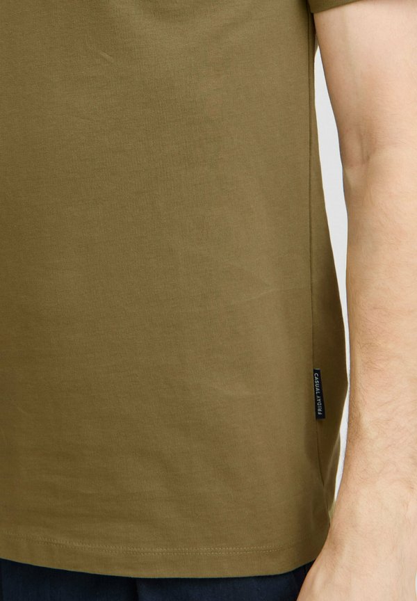 CFTHOR - Basic T-shirt - gothic olive2