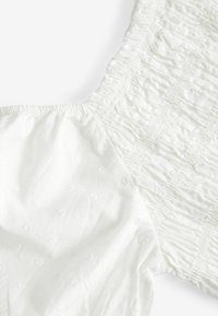 Next SET REGULAR FIT - A-linjainen hame - white