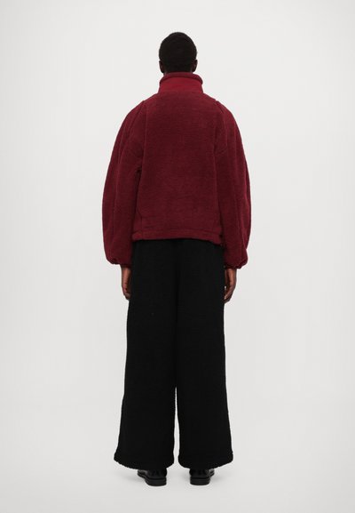 Han Kjøbenhavn JACKET UNISEX - Jakna iz flisa - blood red