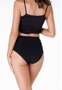 Lovable INVISIBLE SOFTNESS 3 PACK  - Slip - nero