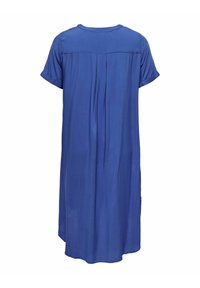 ONLY Carmakoma CARNEWDENIZIA SS CALF  - Rochie tip cămașă - dazzling blue