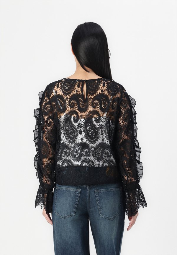 ONLHALLIE  - Blouse2