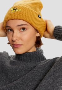 Goorin Bros CON PATCH FRONTALE E LOGO  - Berretto - yellow mustard