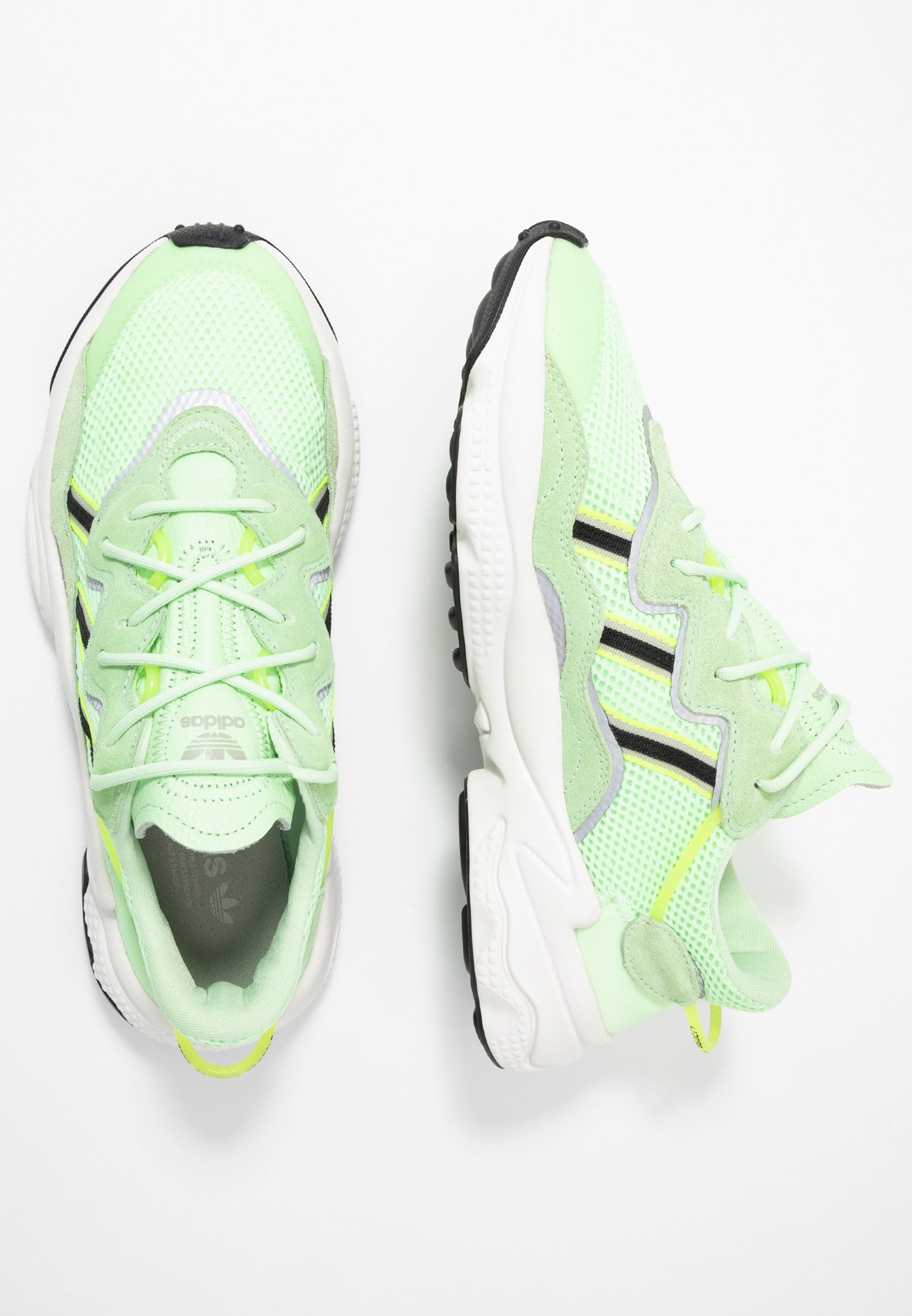 adidas Originals OZWEEGO Joggesko glow greencore black Svart + Grønn EQT + Falcon Sko | adidas NO