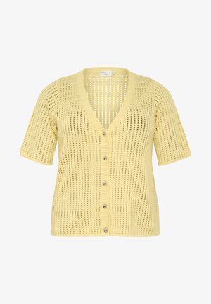 Cardigan jaune à manches courtes avec un décolleté en V, fermeture à boutons et texture en tricot ajouré. Présente des motifs de rayures horizontales et verticales.
