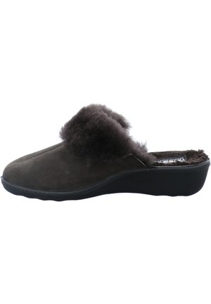 Slippers - mocca