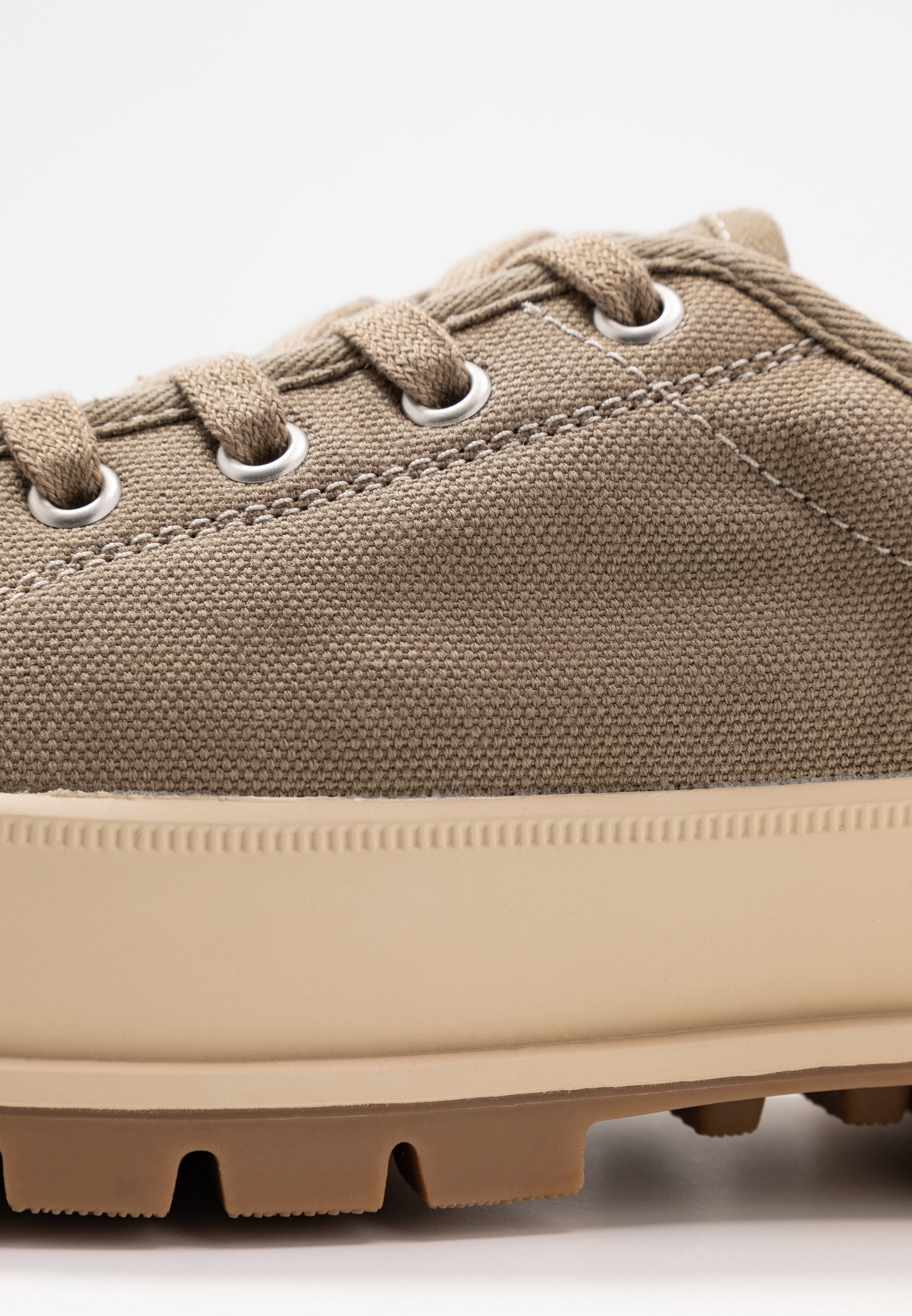 Palladium PALLASHOCK Joggesko dusky greenkhaki Zalando.no Palladium PALLASHOCK Joggesko dusky greenkhaki Zalando.no