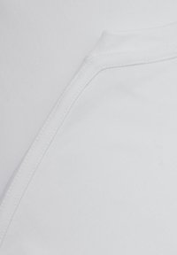 Elementy LUCA biały