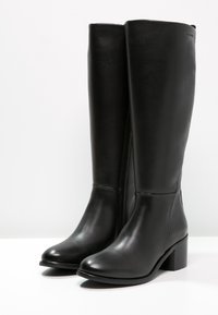Ten Points Stivali alti - black