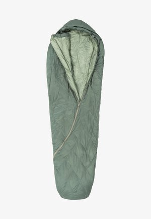 Groene envelopvormige slaapzak met een gewatteerde buitenkant, beige rits en lichtgroene binnenvoering. Heeft een taps toelopende vorm voor extra warmte.