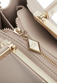C'iel OLIVE - Borsa a mano - nude
