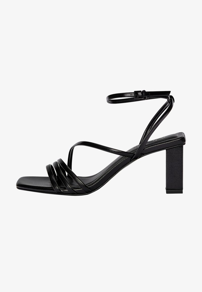 PULL&BEAR Sandales - black