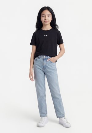 Nike Sportswear TEE BOY - Lihtne T-särk - black