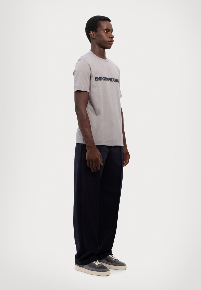 Emporio Armani - T-shirt z nadrukiem