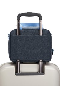 Kipling MIYO BTS+ - Olkalaukku - true blue glitter