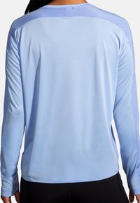 Brooks SPRINT FREE LONG SLEEVE 2.0 - Ilgarankovis viršutinės dalies drabužis - lt lavender blue lavender