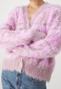 Fiorucci Cardigan - pink