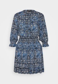 Vestido de patón azul y blanco con mangas largas, cuello redondo y cintura elástica. Presenta puños de manga con volantes y un dobladillo escalonado.