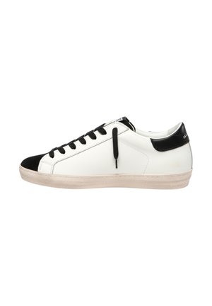 SNEAKERS - Sneakers basse - white