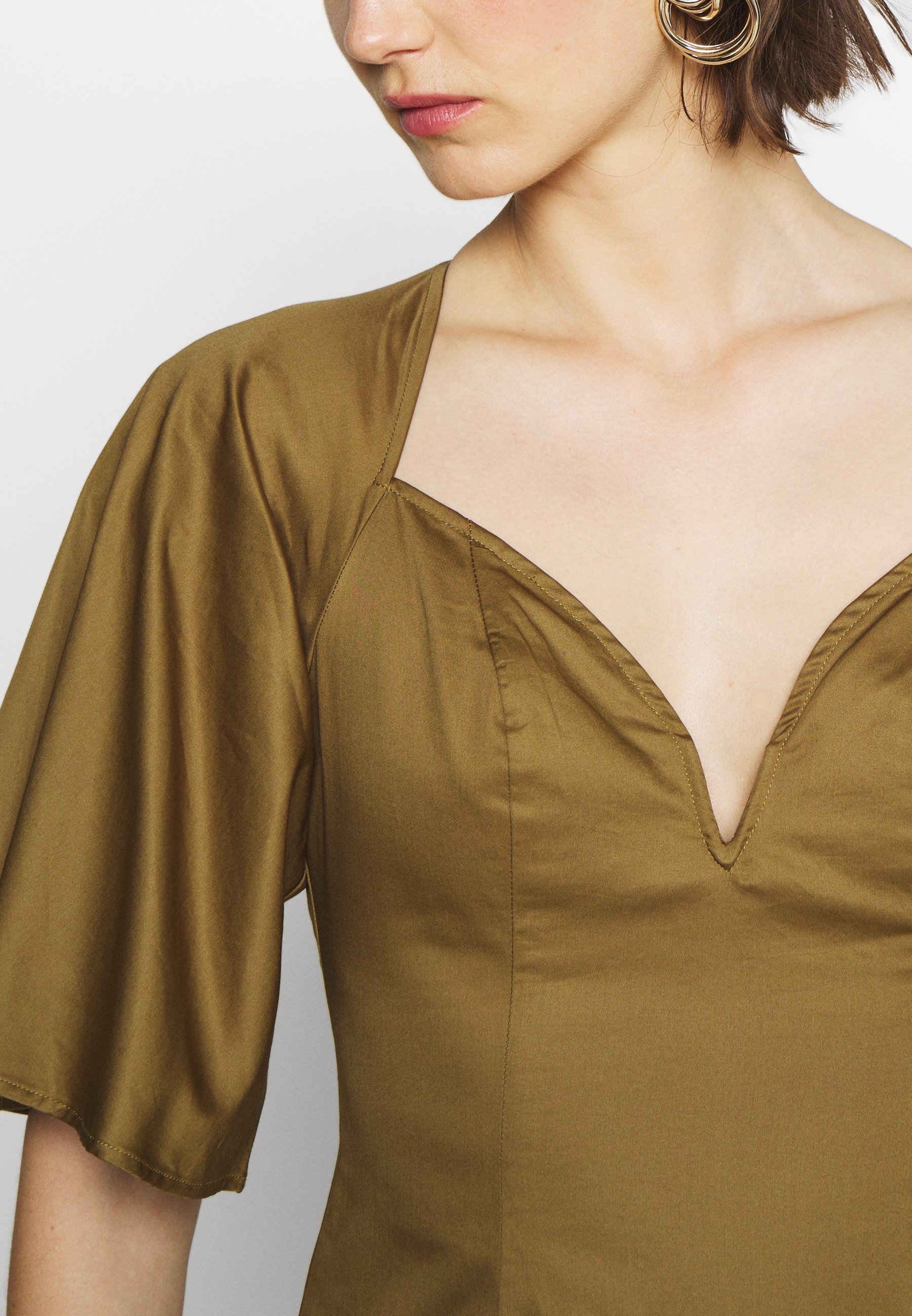 Love heart neckline dress Clearance