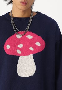 Kaotiko MUSHROOM UNISEX czarny