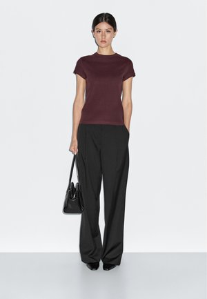 Massimo Dutti CREW NECK WITH SHORT SLEEVES - Jednoduché tričko - bordeaux