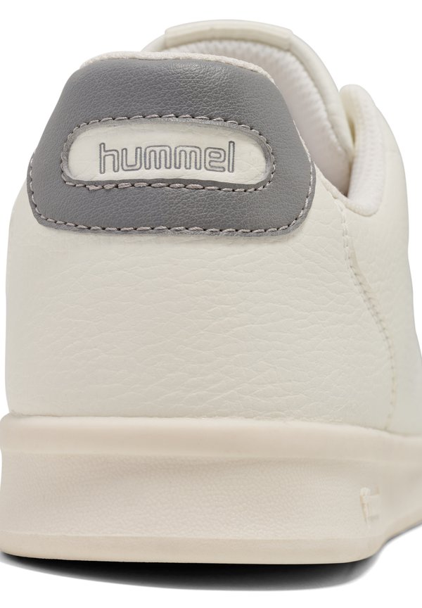 COURT LINE - Trainers - marshmallow sharkskin2