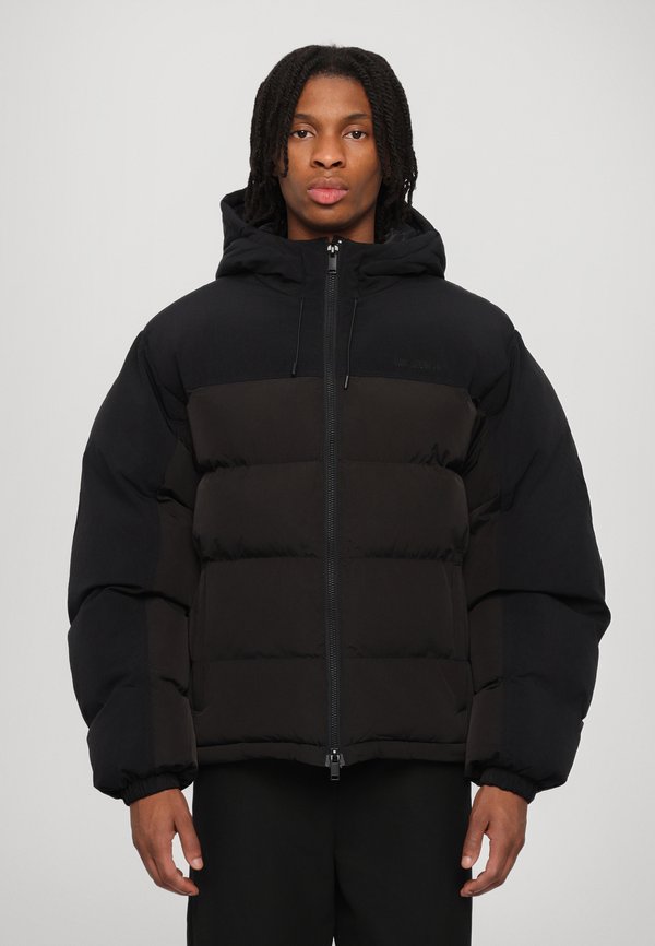 HOODED PUFFER JACKET - Winter jacket