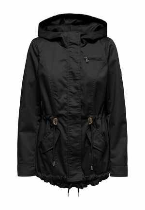 Črna vodoodporna jakna z zadrgo na prsnem žepu, nastavljivim vrvico v pasu in dvema sprednjima žepoma. Opremljena je z ruto s kapuco in elastičnimi manšetami.