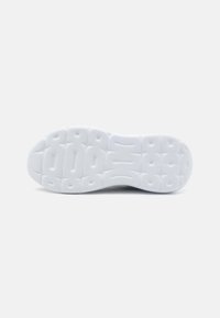 adidas Performance TENSAUR - Chaussures de running sur route - core black/footwear white