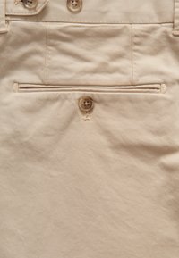 Oscar Jacobson DECLAN - Shorts - washed beige