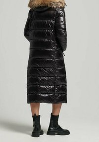 Superdry & Co Abrigo de invierno - black