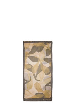 Sciarpa rettangolare con motivi astratti di foglie beige, marroni e grigie e un bordo grigio scuro su sfondo bianco.