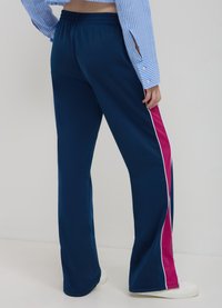 Calliope GINNICO SCRITTA COLLEGE  - Jogginghose - blu