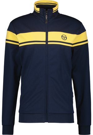 Marineblauwe zip-up jas met gele streepaccenten en een hoge kraag. Bevat een logo op de borst en ribgebreide manchetten. Gladde, textuurstof.