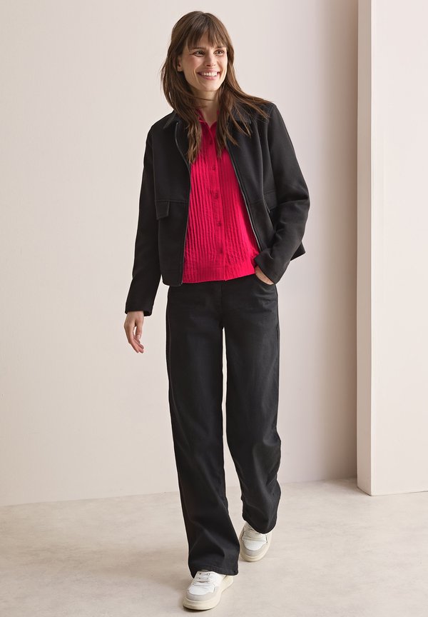 STRUKTUR - Hemdbluse - rot