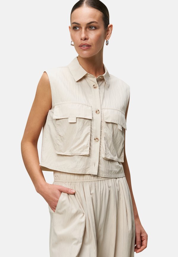 MIT AUFGESETZTEN TASCHEN - Hemdbluse - french oak