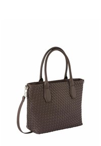 Sac fourre-tout en cuir tressé marron avec deux poignées supérieures, une bandoulière réglable et une finition texturée. Il dispose d'une fermeture éclair pour plus de sécurité.