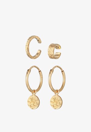 Goldfarbene Schmuckset, bestehend aus einem strukturierten Ring und Creolen mit runden Anhängern, die eine raue Oberfläche und kreisförmige Form aufweisen.