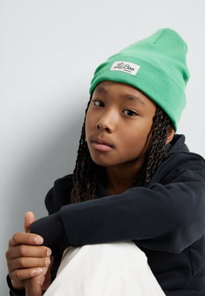CLASSIC BEANIE UNISEX - Kootud müts - leaf green