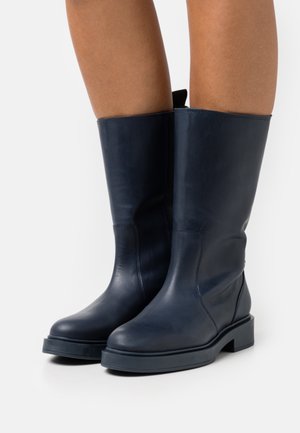 Mis Pepas Kozaki