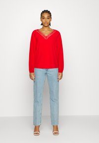 Vero Moda VMLYRA V NECK - Blusa - goji berry