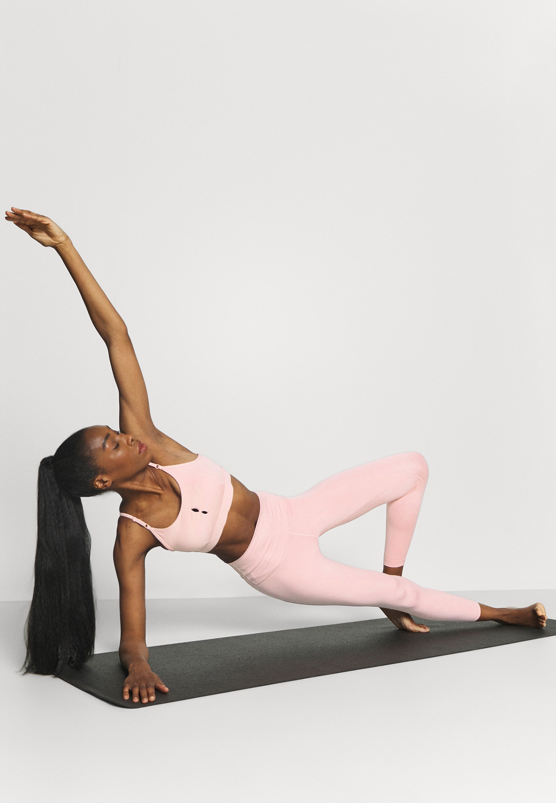 nike pink glaze leggings