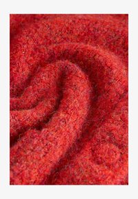 Non selezionato, red