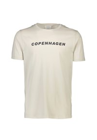 Camiseta de hombre en algodón color blanco roto con mangas cortas y cuello redondo. Presenta un destacado texto "COPENHAGUE" en letras oscuras en la parte delantera.