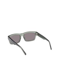 Ochelari de soare cu rame transparente gri și lentile întunecate de culoare gri. Formă pătrată cu brațe drepte și detalii subtile de branding.