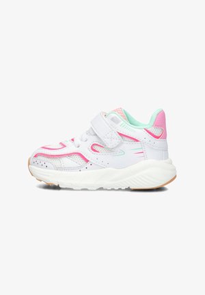 Witte sneakers met roze en mintaccenten, meshpanelen, een klittenbandsluiting en een getextureerde rubberen zool. Rondneus en lichtgewicht ontwerp.