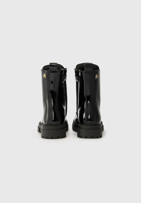 KESSY UNISEX – Schnürstiefelette