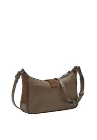 Borsa a tracolla marrone con una combinazione di textures lisce e simili al camoscio, chiusura con zip e tracolla regolabile per maggiore comodità.